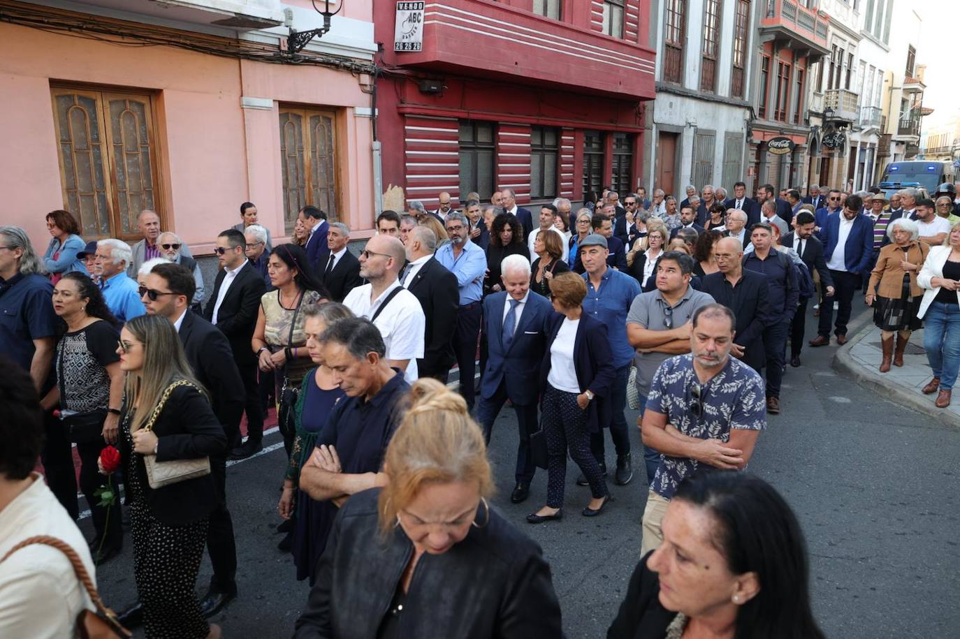 Último adiós a Jerónimo Saavedra