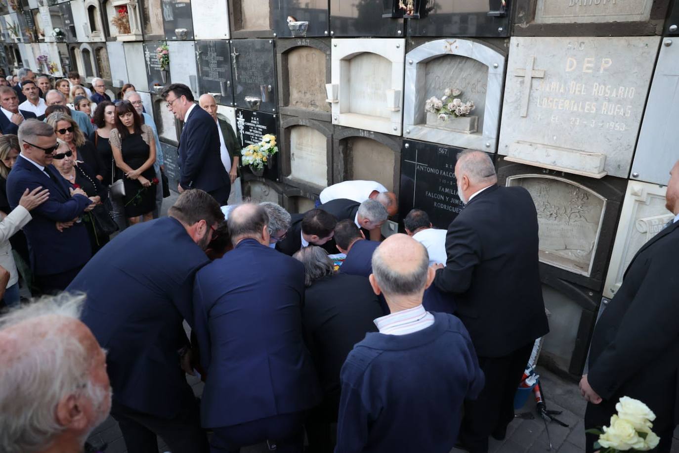 Último adiós a Jerónimo Saavedra