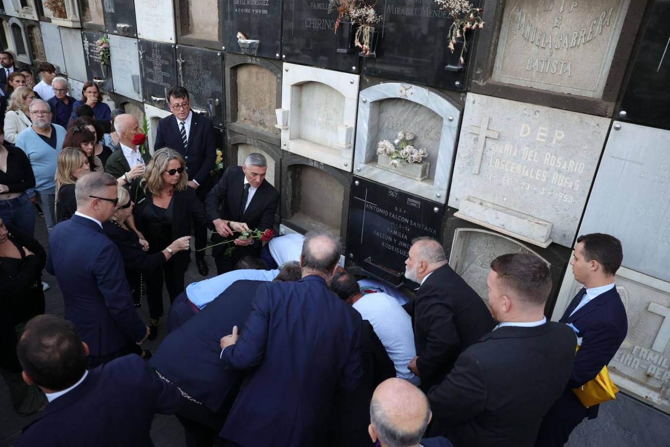 Último adiós a Jerónimo Saavedra