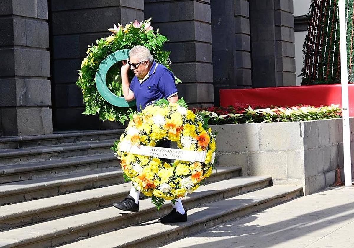 Capilla ardiente de Jerónimo Saavedra