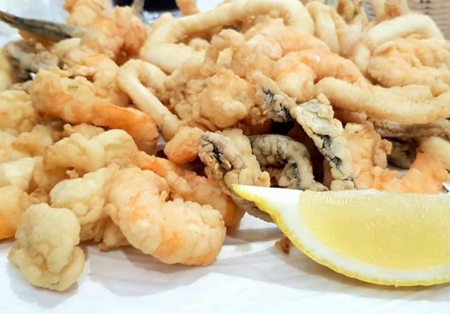 «Pescaíto» frito del Bar Los Diamantes