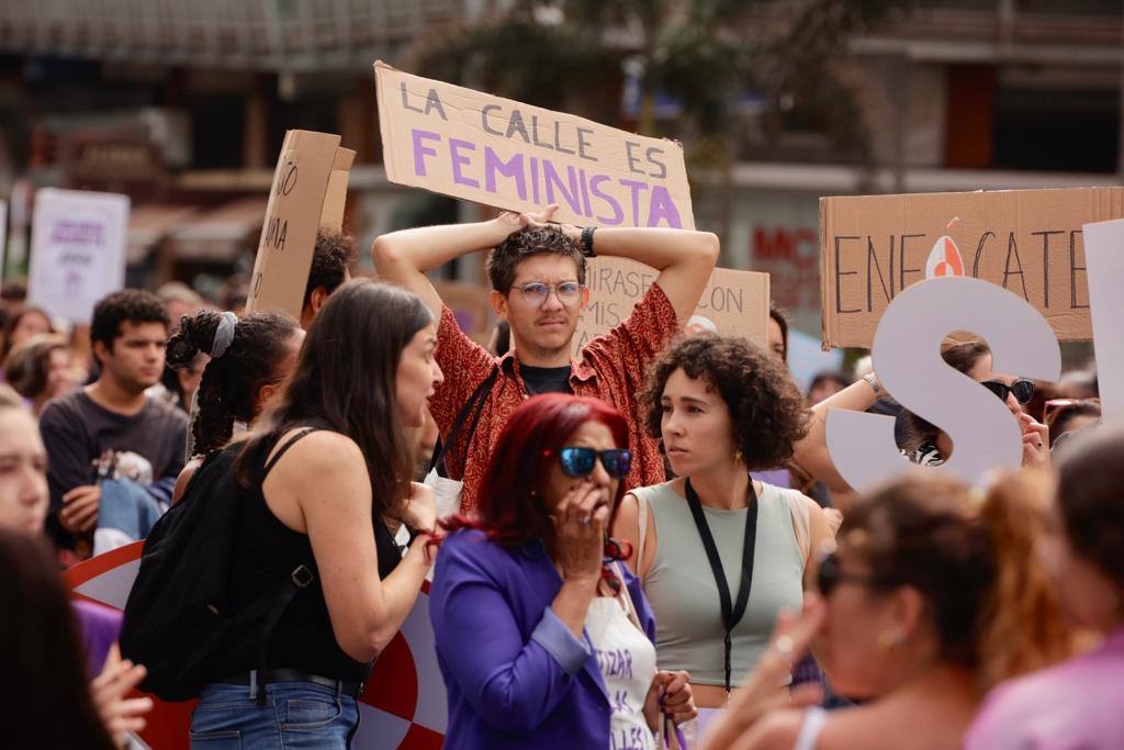 El feminismo canario se moviliza en la capital grancanaria