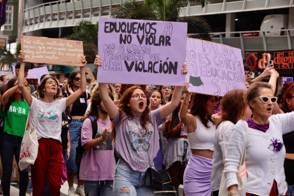 El feminismo canario se moviliza en la capital grancanaria