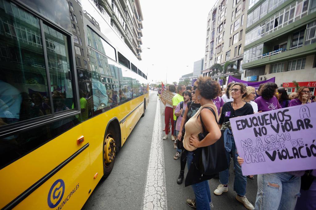 El feminismo canario se moviliza en la capital grancanaria