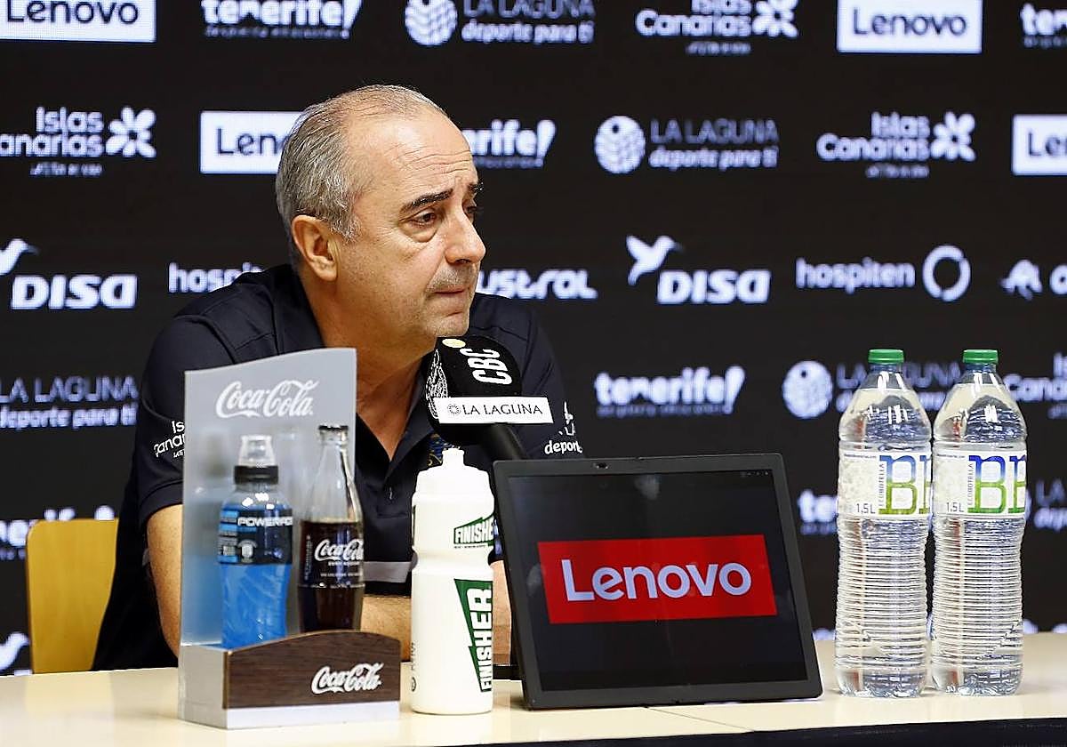 Txus Vidorreta atendió a los medios este sábado.