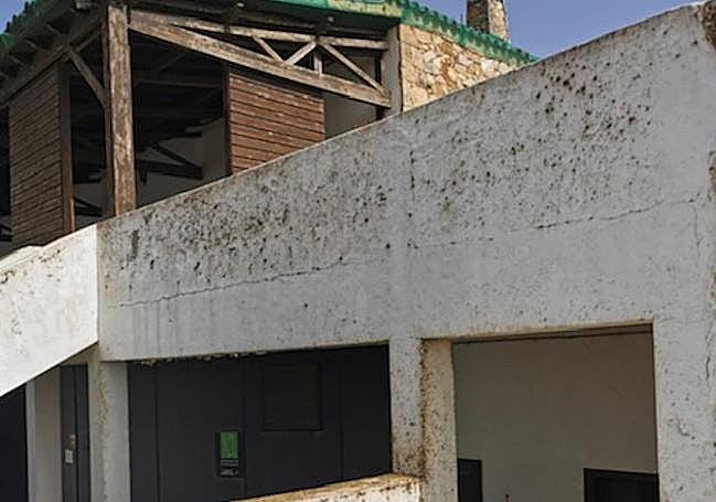 Paredes deterioridas.