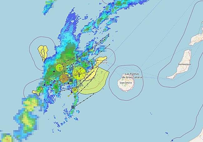 El frente entrando en el archipiélago canario.