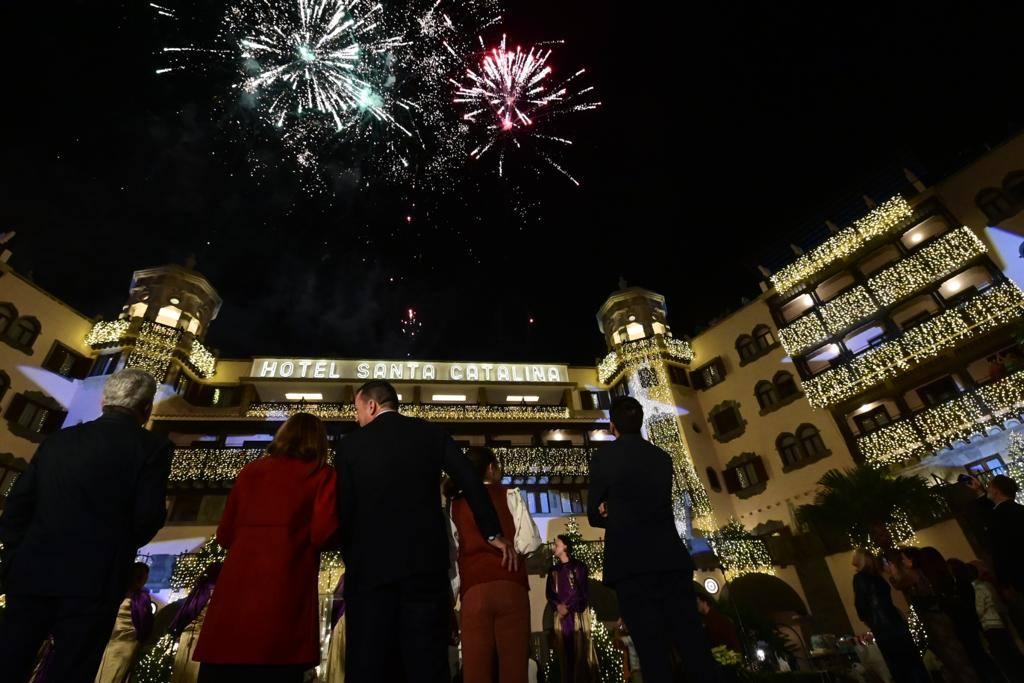 El Hotel Santa Catalina brilla más que nunca en Navidad