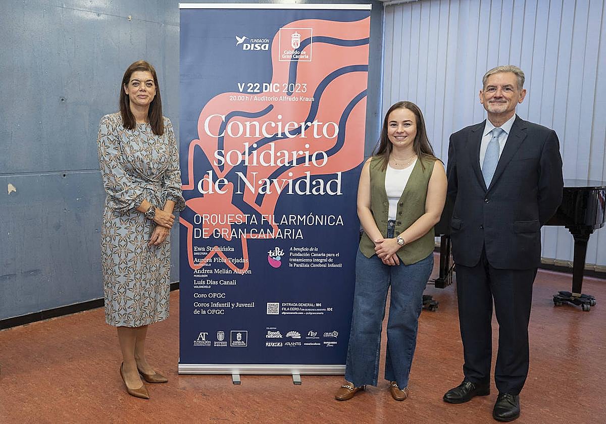 En la imagen, Sara Mateos, Emma Rodríguez y Pedro Justo.