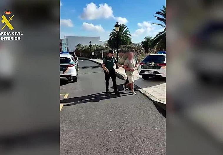 Imagen del momento de la detención.