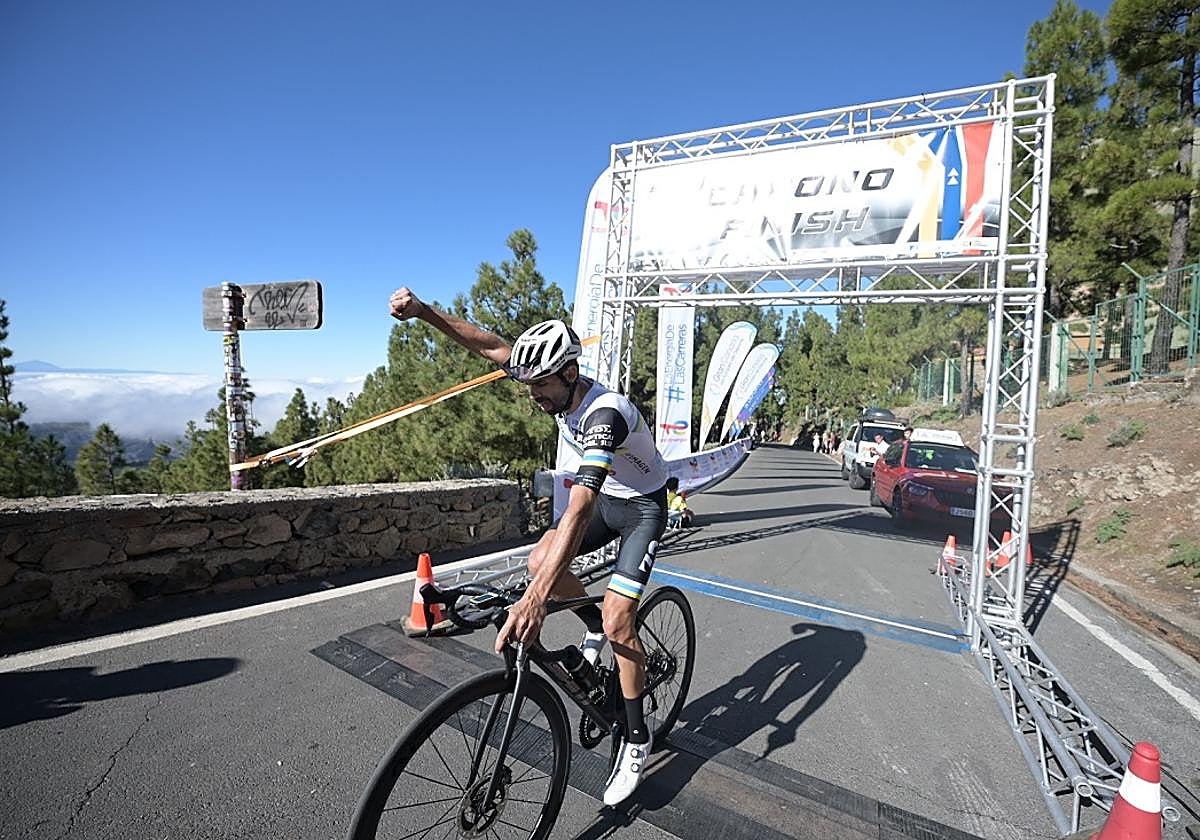 Blas Rivero se corona en Gran Canaria.