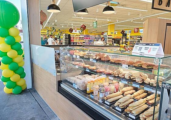 HiperDino estrena un nuevo modelo de tienda turística