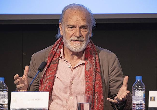 Lluís Homar, este jueves, en el Teatro Cuyás.