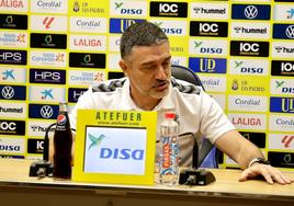 Xavier García Pimienta, entrenador de la UD Las Palmas, durante la rueda de prensa celebrada este viernes.