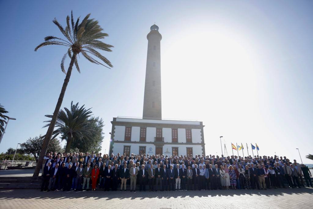 La UD Las Palmas ofrece su tradicional cóctel de Navidad