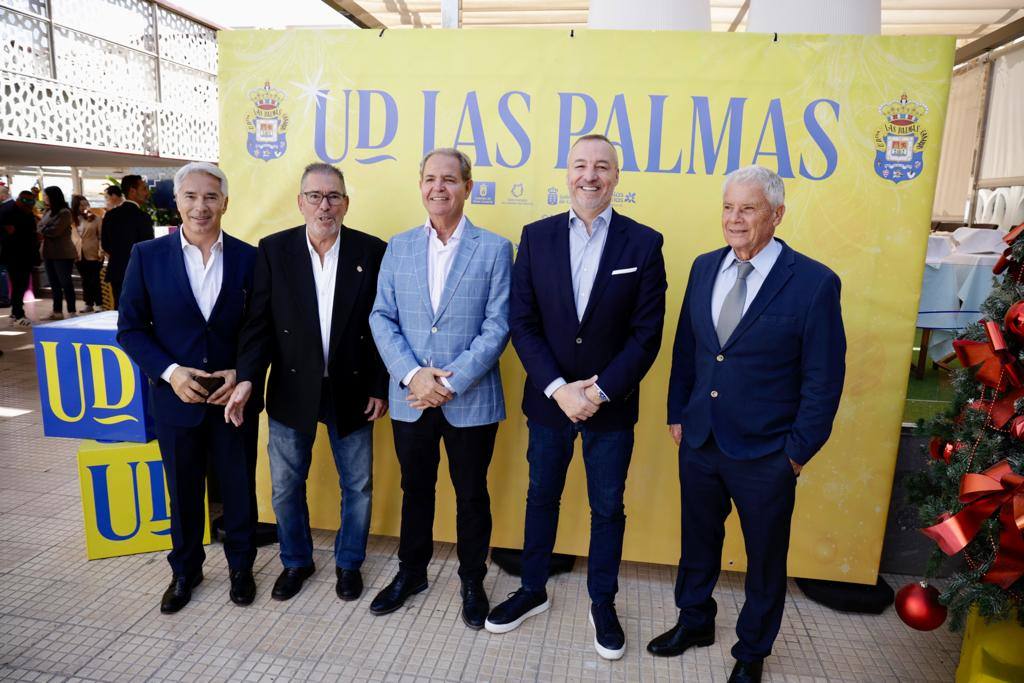La UD Las Palmas ofrece su tradicional cóctel de Navidad