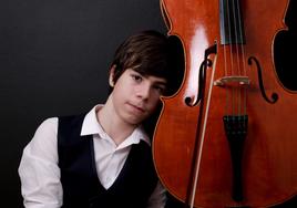 El violonchelista Luís Dias Canali se estrena junto a la OFGC en el Concierto Solidario de Navidad de este viernes.