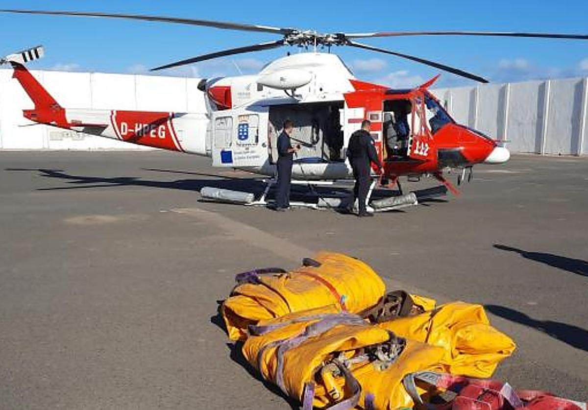 Helicóptero del Grupo de Emergencias y Salvamento.