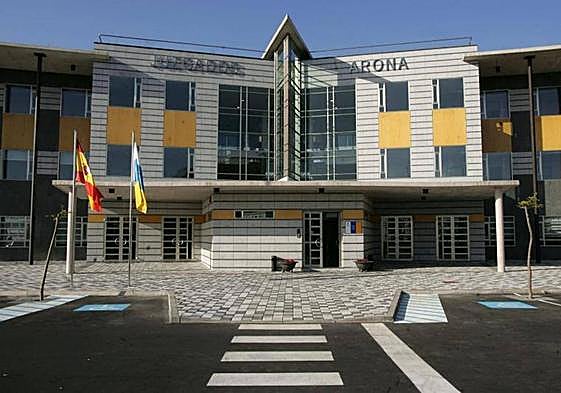 magen de archivo de la sede de los juzgados en el sur de Tenerife