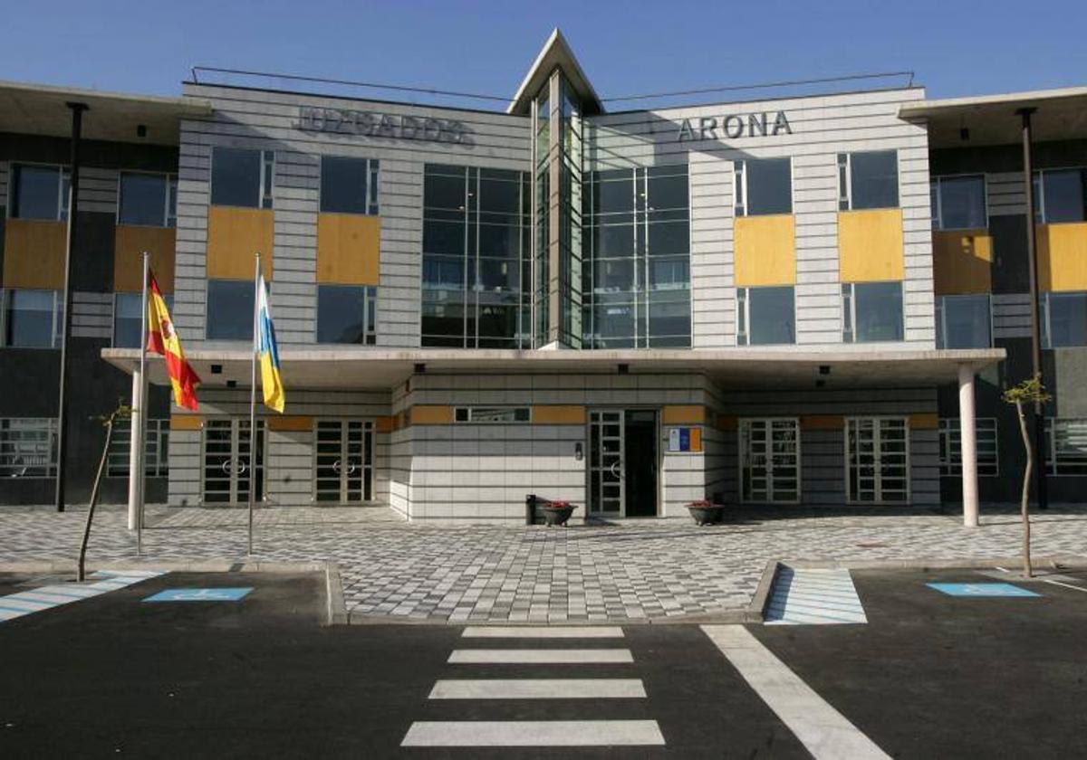 Estafa en Tenerife: ocho años de cárcel para un falso abogado y una agente inmobiliaria