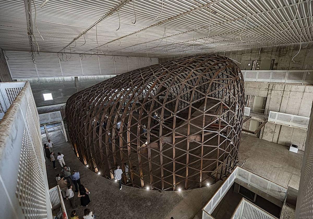 Vista del estado actual de la pieza principal del edificio cultural anexo a la Casa Palacio.