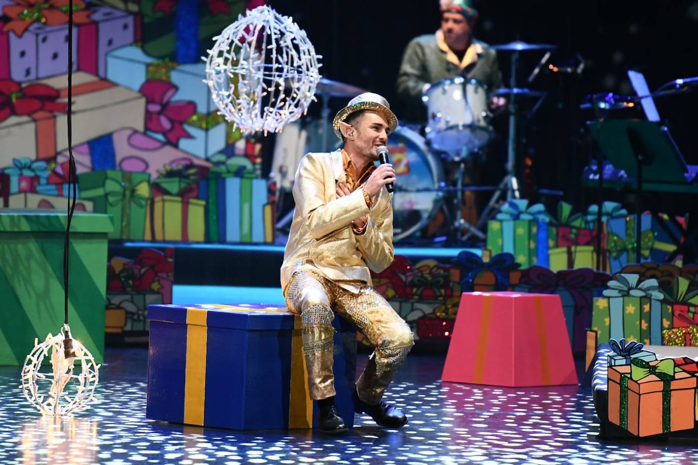 &#039;Navidonia 2&#039; llena el Pérez Galdós con su espectáculo navideño