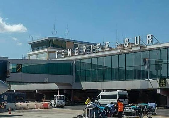 Imagen de archivo del aeropuerto de Tenerife Sur.