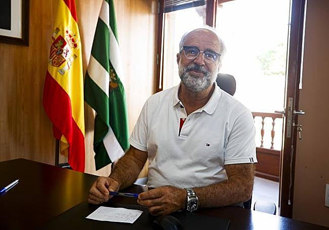 José López, alcalde de Ingenio, no participó en la deliberación y votación del expediente.
