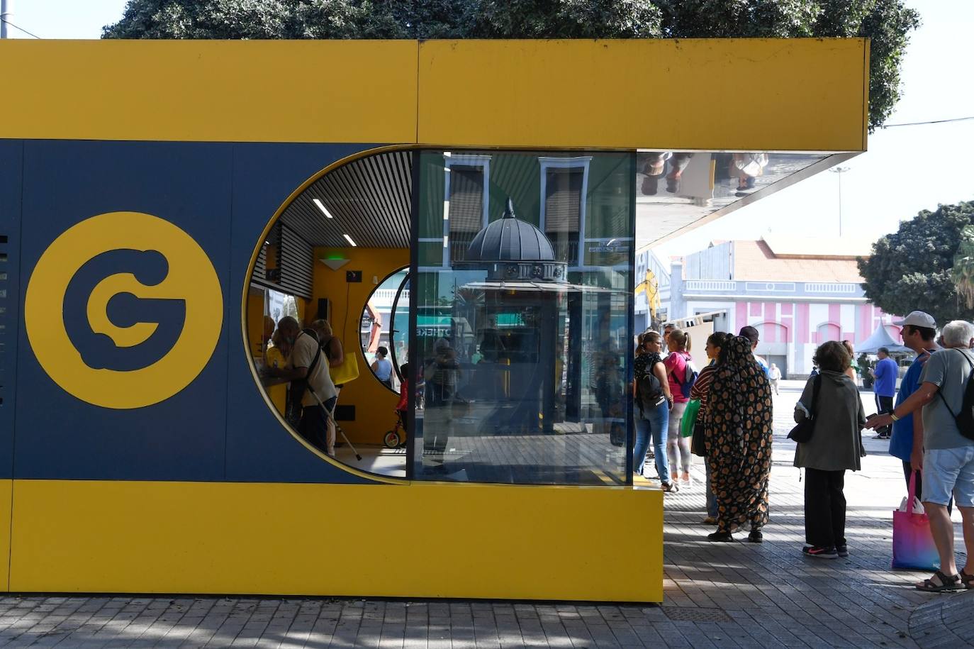 Fotos: Colas en la estación de Santa Catalina por la gratuidad de los bonos