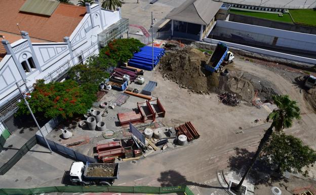 Obras junto al edificio Miller.