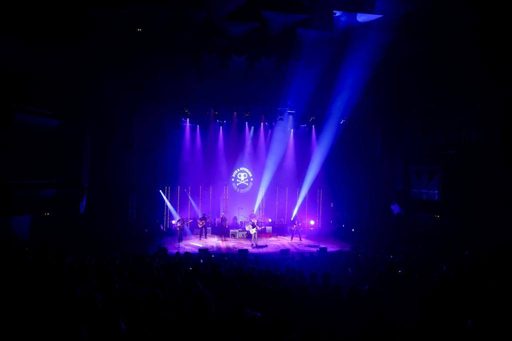 Fotos: El Alfredo Kraus, hasta la bandera para ver a Fito &amp; Fitipaldis