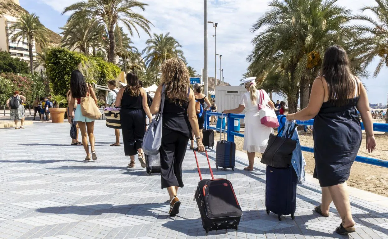 El turismo está cerca de recuperar los volúmenes de actividad anteriores a la pandemia. 