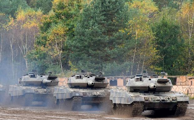 Las reticencias de Alemania dejan a Ucrania sin los tanques Leopard para frenar a Rusia