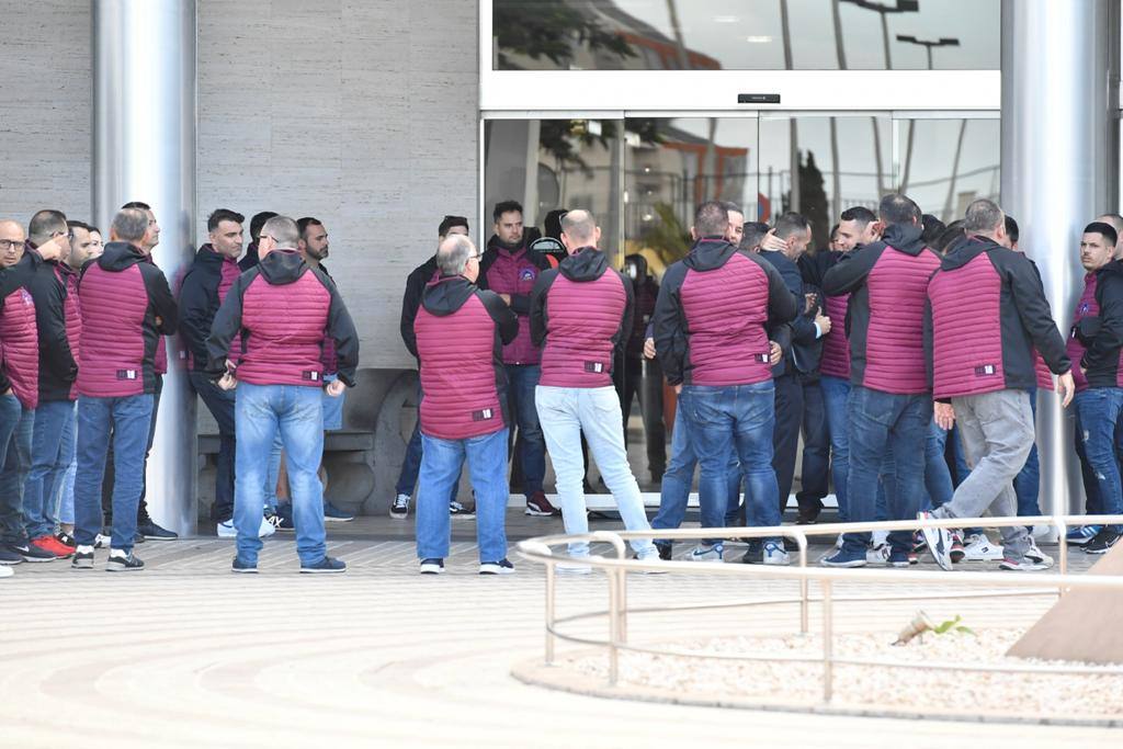 Fotos: triste despedida de amigos y familiares de Arturo García 