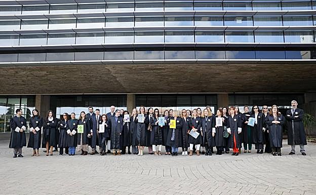 Cconcentración de los letrados de la administración de Justicia del partido judicial de Las Palmas de Gran Canaria. 