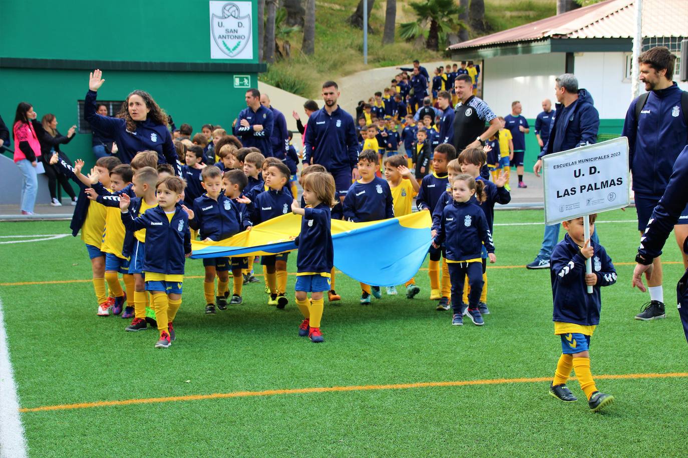 Imagen secundaria 1 - El Ayuntamiento pone en marcha una nueva edición de la Liga de Escuelas Municipales de Fútbol 8