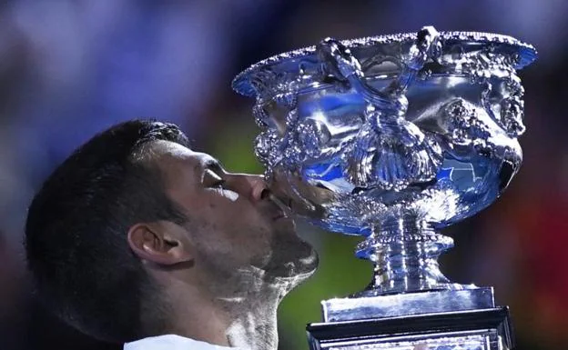 Djokovic agiganta su leyenda en Australia