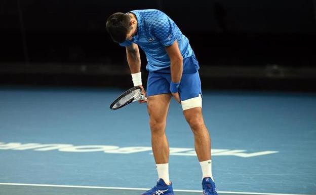 Djokovic ganó en Australia con un desgarro de tres centímetros
