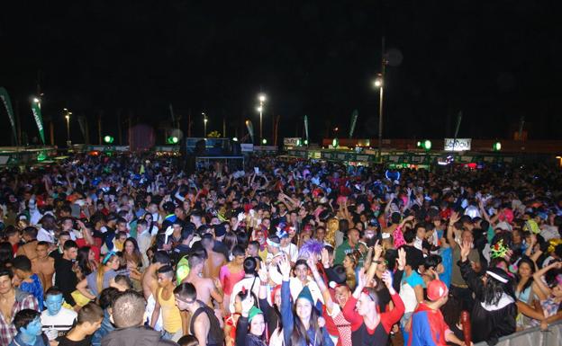 Mogollón en la plaza de La Música durante el carnaval de 2013. 