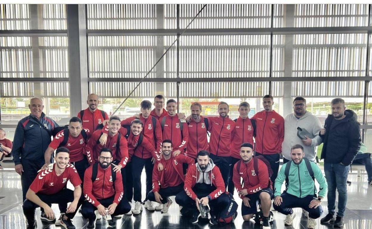 Jugadores del equipo del Ingenio que milita en Preferente. 