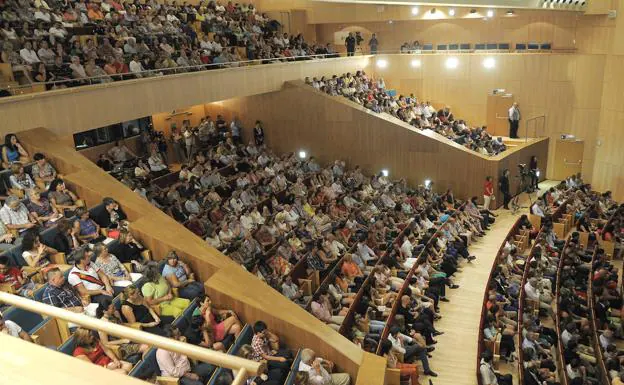 Público en el auditorio de Agüimes. 