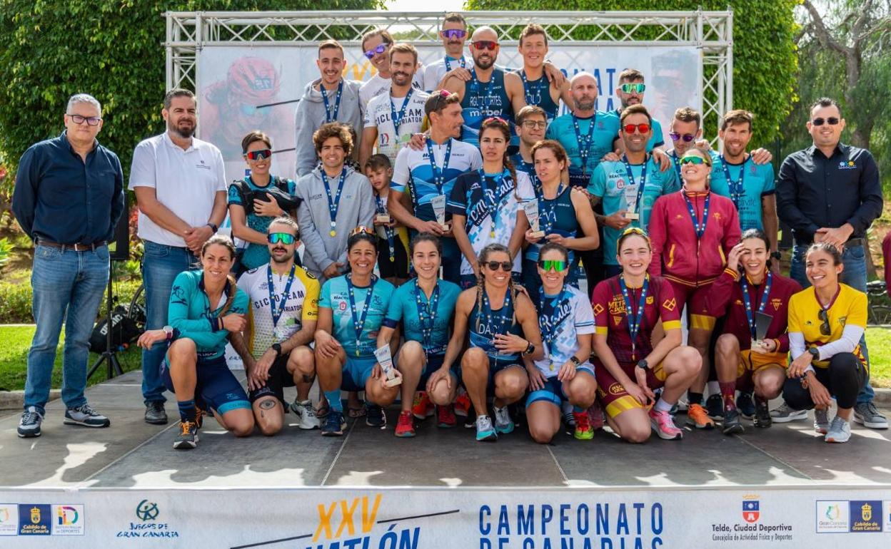 Los equipos campeones de Canarias. 