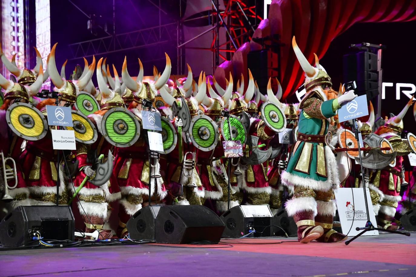 Fotos: Santa Catalina se llena para escuchar a las murgas