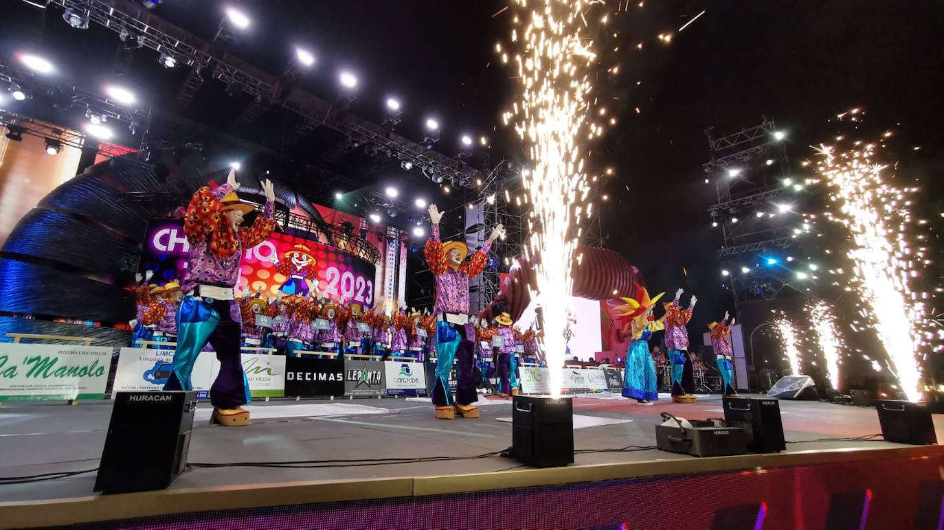 Fotos: Santa Catalina se llena para escuchar a las murgas