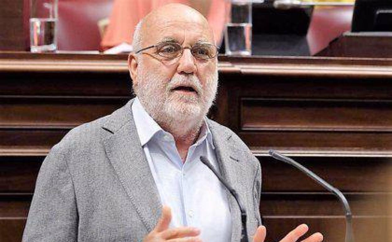 Imagen de archivo del portavoz de Sí Podemos Canarias, Manuel Marrero. 