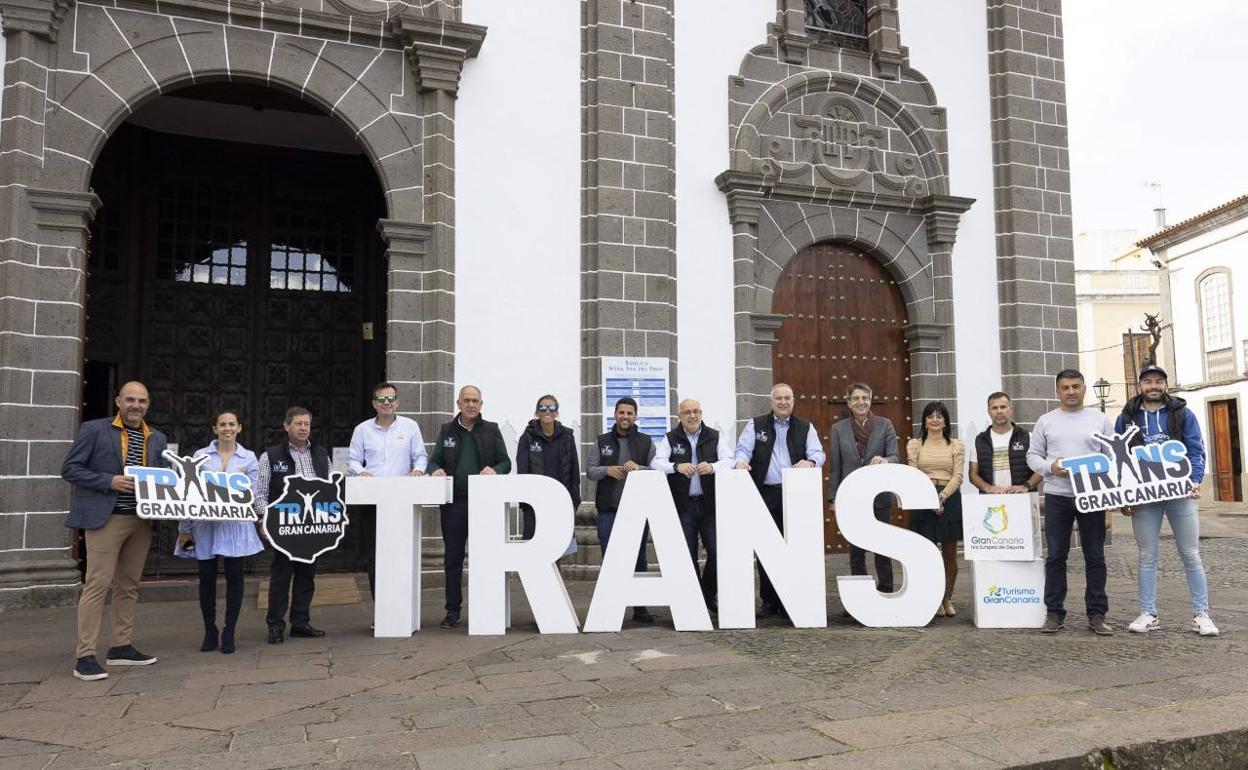 Imagen de la presentación de la prueba en uno de los lugares más emblemáticos de Gran Canaria. 