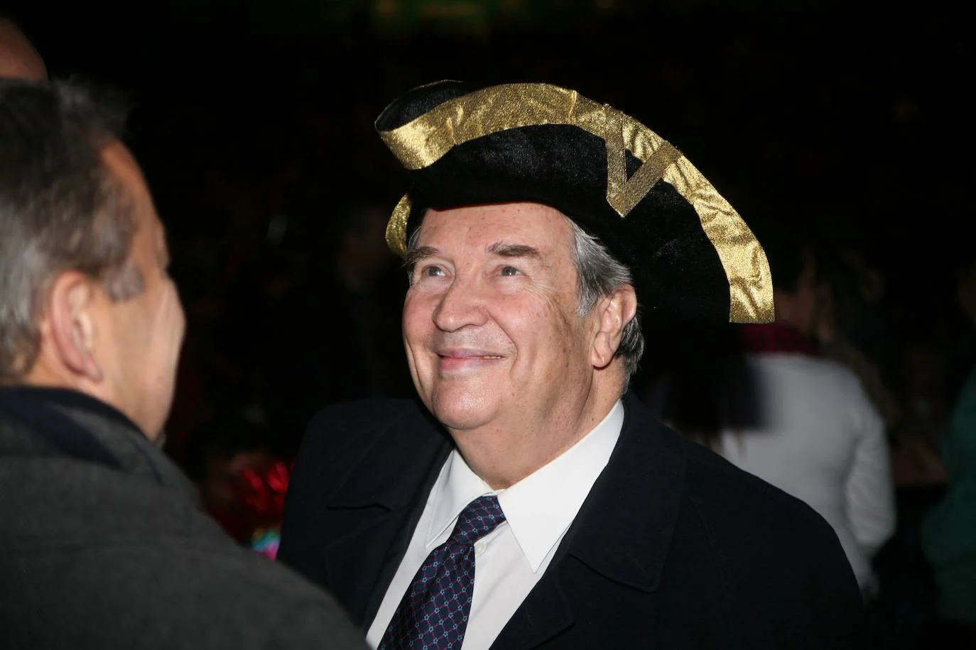 Jerónimo Saavedra con un sombrero de pirata en la gala de la reina de 2009.