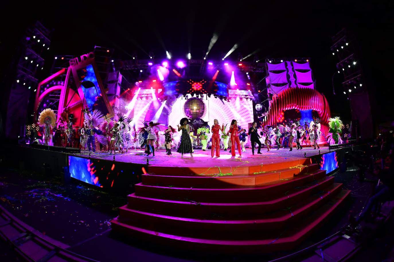 Fotos:Lleno total en la gala drag más esperada