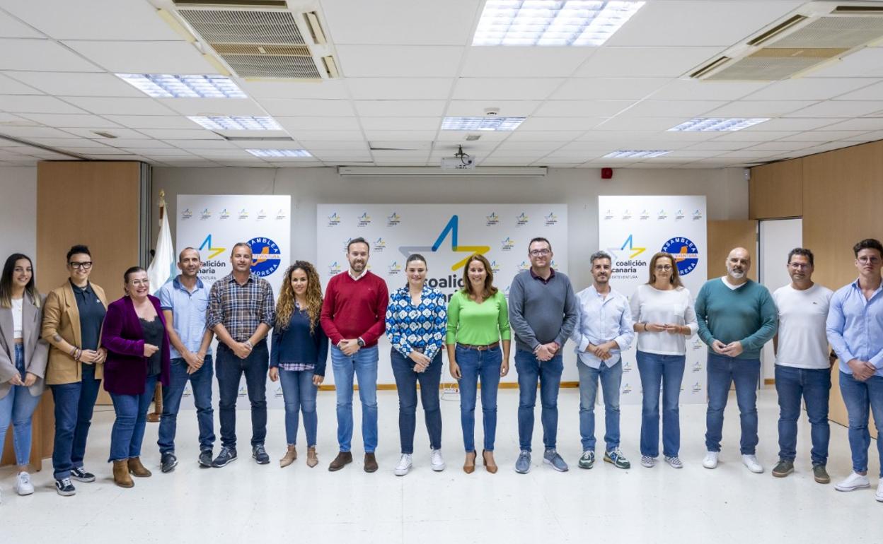 Plancha electoral de Lola García al Cabildo. 