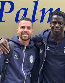 Imagen secundaria 2 - Pelos de punta en Barranco Seco con la grandiosa despedida de la afición a la expedición de la UD